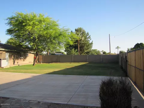 3902 E Roma Ave, Phoenix, AZ 85018 photo 5