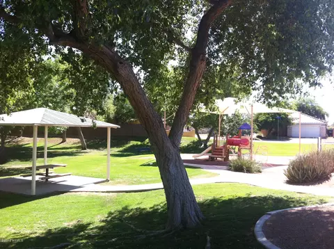 5359 E Flossmoor Ave, Mesa, AZ 85206 photo 9