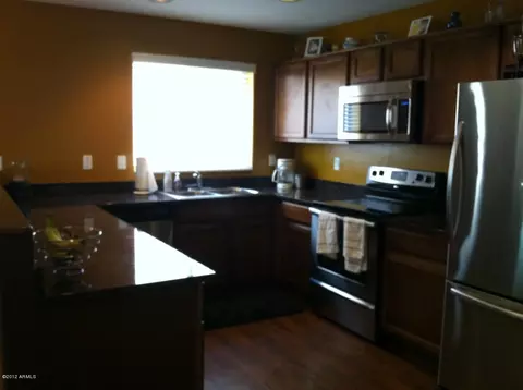 951 S Hawk Ln, Gilbert, AZ 85296 photo 9