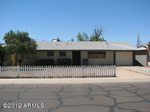 201 E Solano Dr, Goodyear, AZ 85338 photo 1