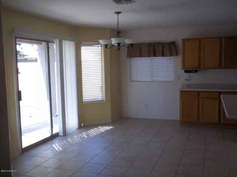 3244 E Sandy Way, Gilbert, AZ 85297 photo 8