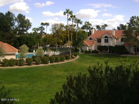 1633 E Lakeside Dr #104, Gilbert, AZ 85234 photo 1