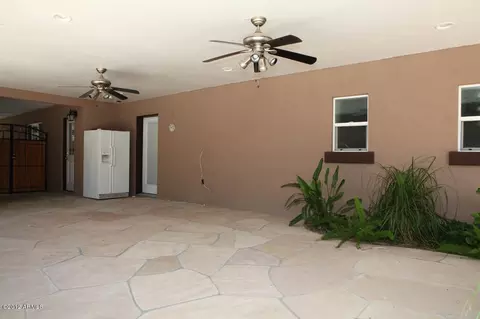 4011 N 40th Pl, Phoenix, AZ 85018 photo 21