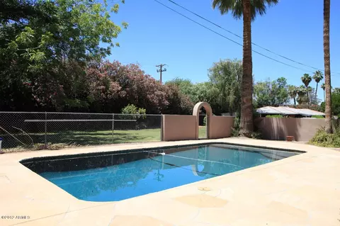 4011 N 40th Pl, Phoenix, AZ 85018 photo 23