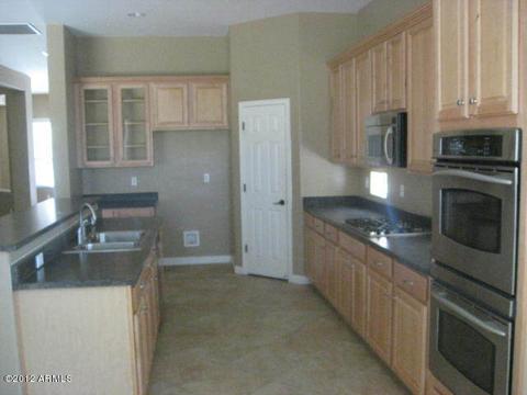 10053 E Lakeview Ave, Mesa, AZ 85209 photo 8