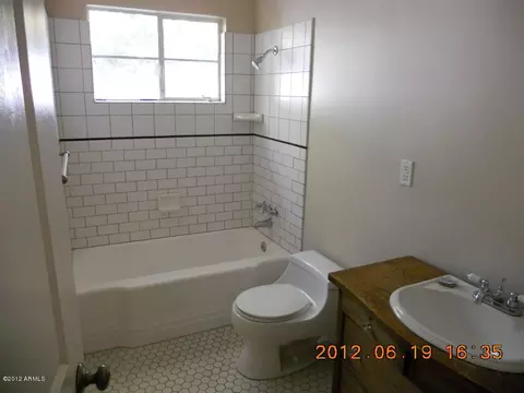 3514 E Hazelwood St, Phoenix, AZ 85018 photo 6