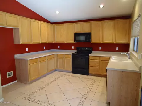 1056 W Page Ave, Gilbert, AZ 85233 photo 2