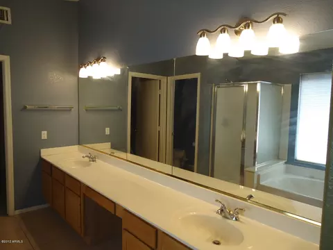 1056 W Page Ave, Gilbert, AZ 85233 photo 8