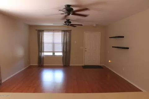 203 E Valley View Dr, Phoenix, AZ 85042 photo 9