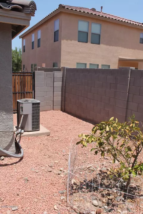 203 E Valley View Dr, Phoenix, AZ 85042 photo 32