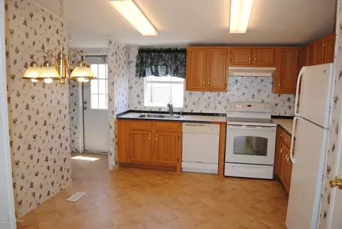 2608 E Waltann Ln, Phoenix, AZ 85032 photo 6