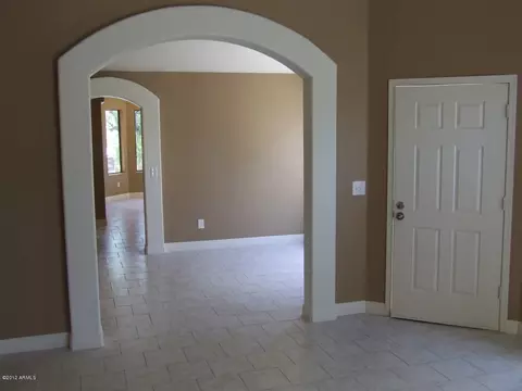 830 E Sack Dr, Phoenix, AZ 85024 photo 10