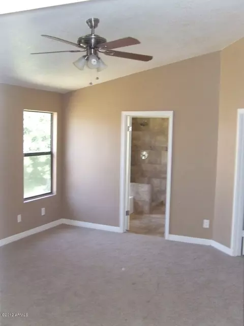 830 E Sack Dr, Phoenix, AZ 85024 photo 14