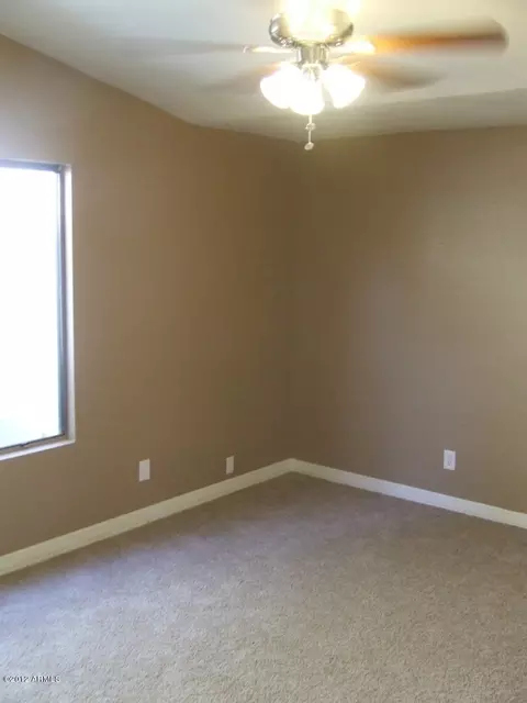 830 E Sack Dr, Phoenix, AZ 85024 photo 23