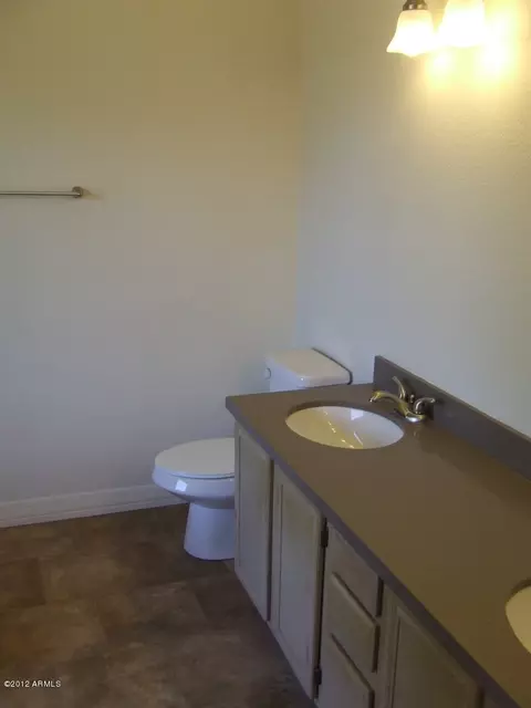 830 E Sack Dr, Phoenix, AZ 85024 photo 17