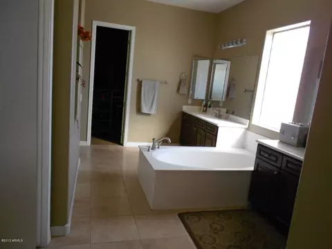 2700 E Flower Ct, Gilbert, AZ 85298 photo 12