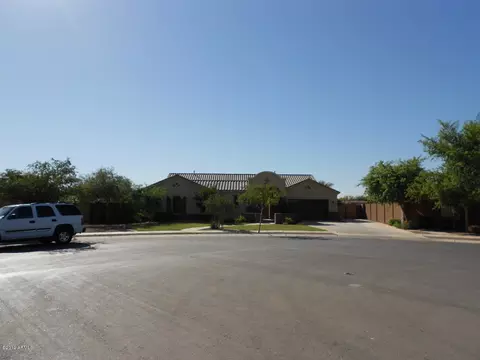 2700 E Flower Ct, Gilbert, AZ 85298 photo 4