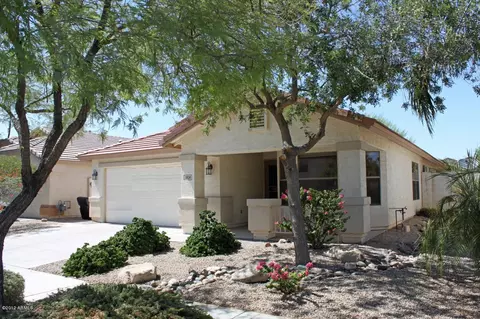3824 E Potter Dr, Phoenix, AZ 85050 photo 1