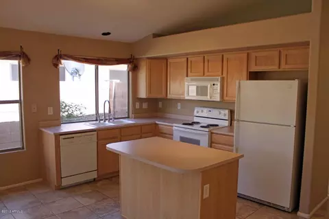 3824 E Potter Dr, Phoenix, AZ 85050 photo 7