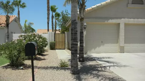 2166 E Temple Ct, Gilbert, AZ 85296 photo 2