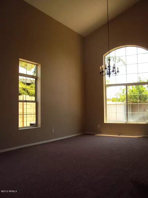 755 W Ivanhoe St, Gilbert, AZ 85233 photo 4