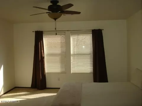 4021 E Tether Trl, Phoenix, AZ 85050 photo 12