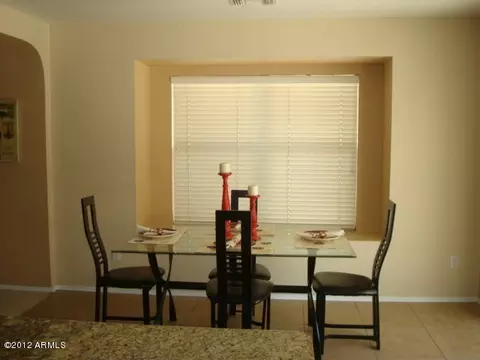 4021 E Tether Trl, Phoenix, AZ 85050 photo 9