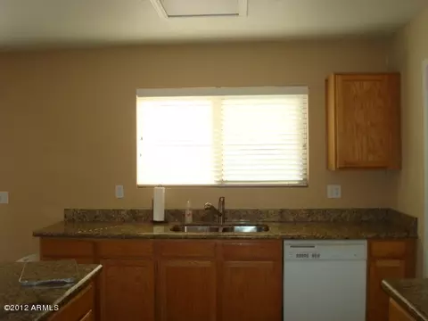4021 E Tether Trl, Phoenix, AZ 85050 photo 7