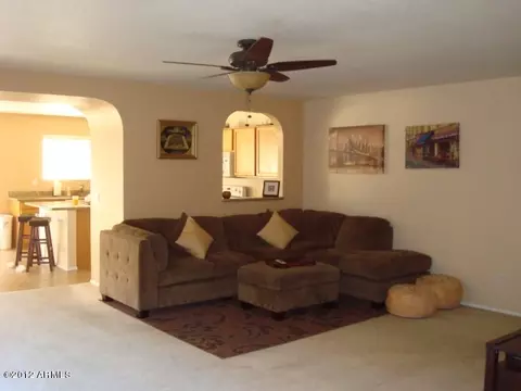 4021 E Tether Trl, Phoenix, AZ 85050 photo 4