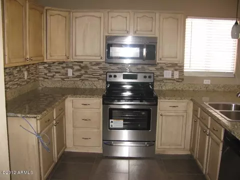 481 S Ash St, Gilbert, AZ 85233 photo 4