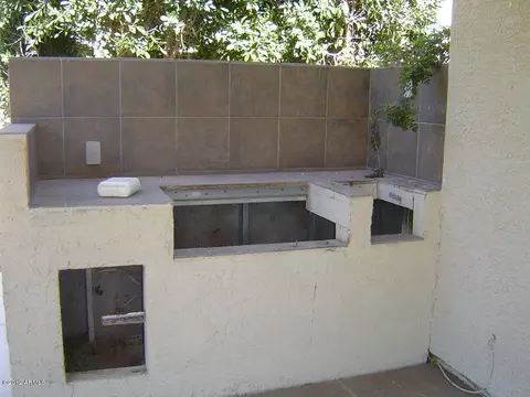 4251 Enrose St, Mesa, AZ 85205 photo 2