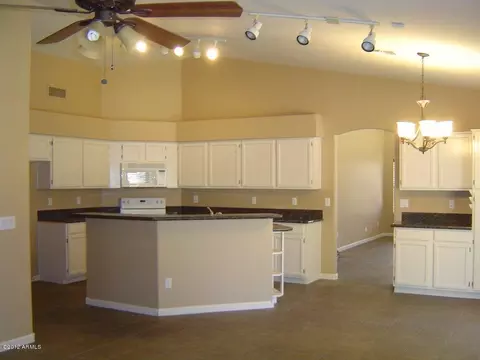 4251 Enrose St, Mesa, AZ 85205 photo 4