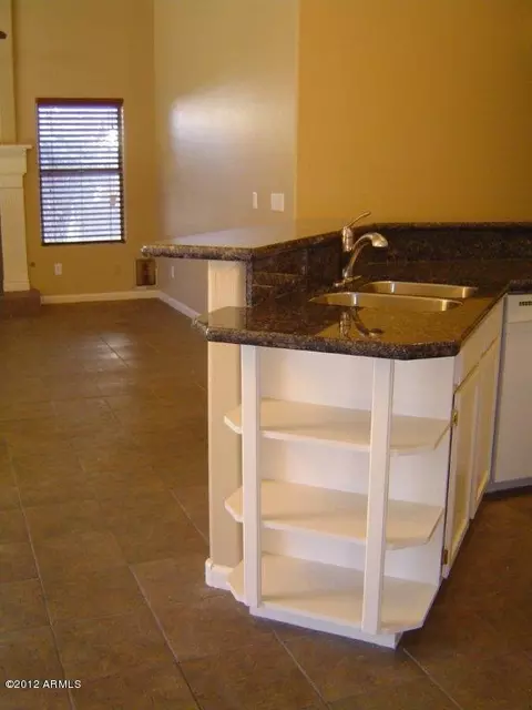 4251 Enrose St, Mesa, AZ 85205 photo 6