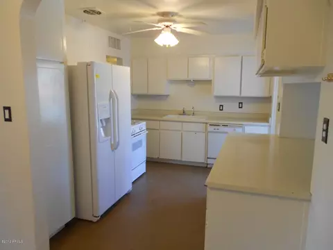 2520 E Coolidge St, Phoenix, AZ 85016 photo 2