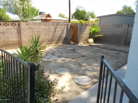 2520 E Coolidge St, Phoenix, AZ 85016 photo 8