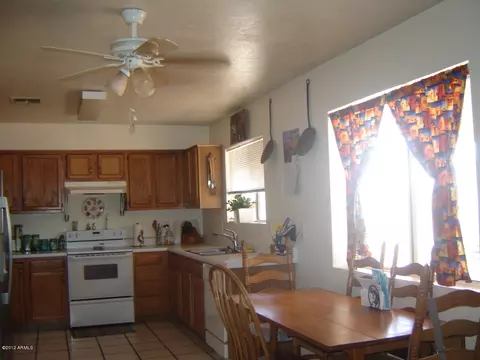 519 S Mountain Rd, Mesa, AZ 85208 photo 2