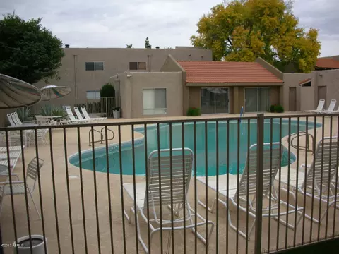 5525 E Thomas Rd #G9, Phoenix, AZ 85018 photo 4