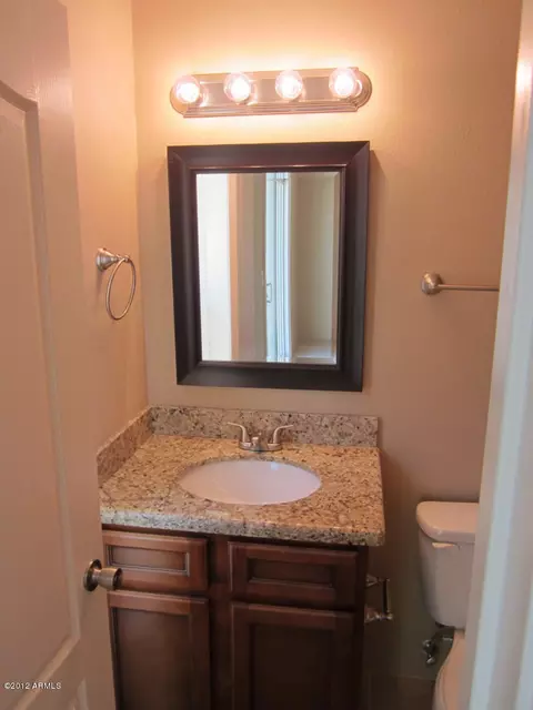810 E Michelle Dr, Phoenix, AZ 85022 photo 11