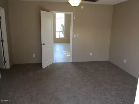 810 E Michelle Dr, Phoenix, AZ 85022 photo 13