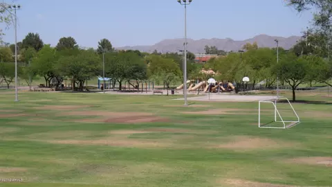 703 E Vera Ln, Tempe, AZ 85284 photo 8