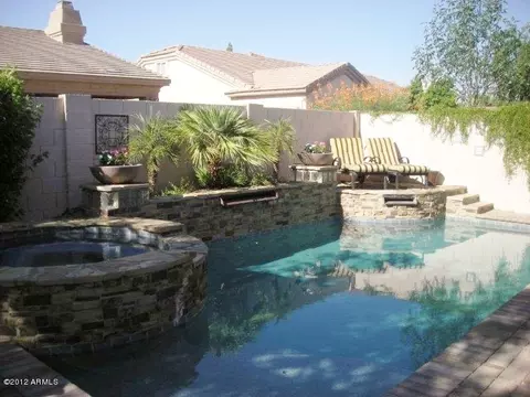 1244 E Ivanhoe Ct, Gilbert, AZ 85295 photo 2