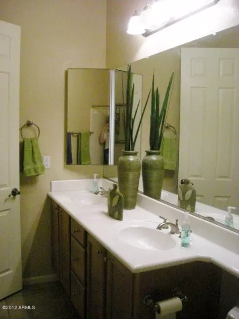1244 E Ivanhoe Ct, Gilbert, AZ 85295 photo 17