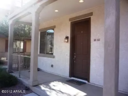 122 E Catclaw St, Gilbert, AZ 85296 photo 2