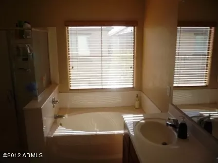 122 E Catclaw St, Gilbert, AZ 85296 photo 23