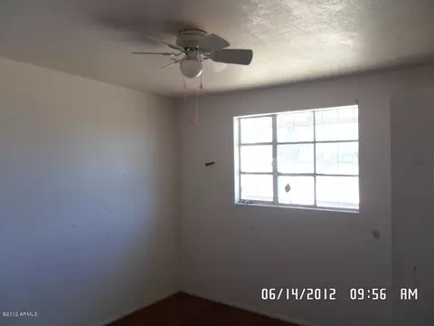 2212 E Lynne Ln, Phoenix, AZ 85042 photo 11