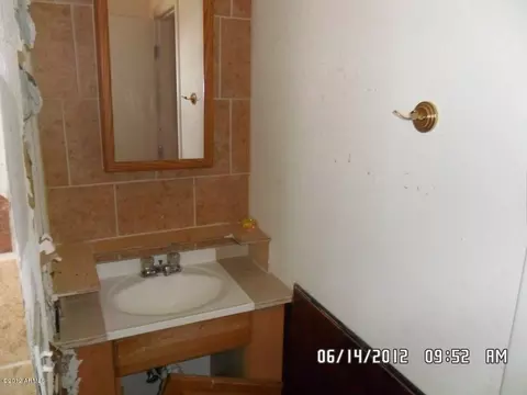2212 E Lynne Ln, Phoenix, AZ 85042 photo 7