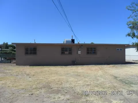 2212 E Lynne Ln, Phoenix, AZ 85042 photo 2