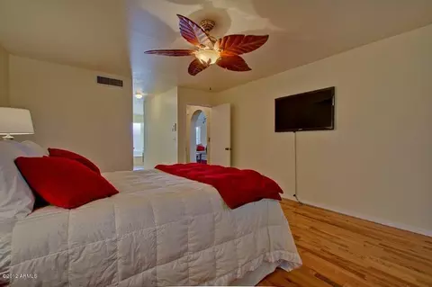 5922 E Ivy St, Mesa, AZ 85205 photo 10
