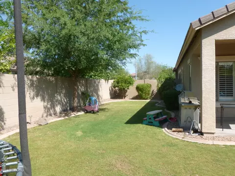 2231 S Benton --, Mesa, AZ 85209 photo 2
