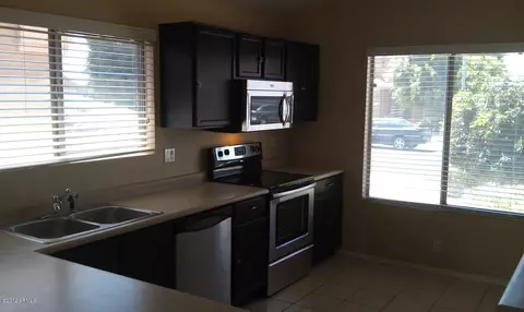10728 Emerald Ave, Mesa, AZ 85208 photo 2